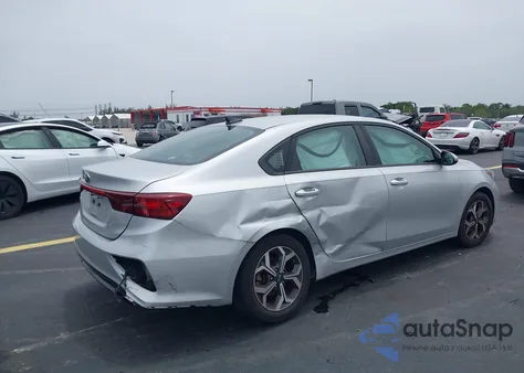 2019 Kia Forte Lxs из США, поврежденный, VIN 3KPF24AD6KE044933